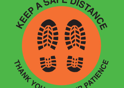 Keep safe distance thank-you green